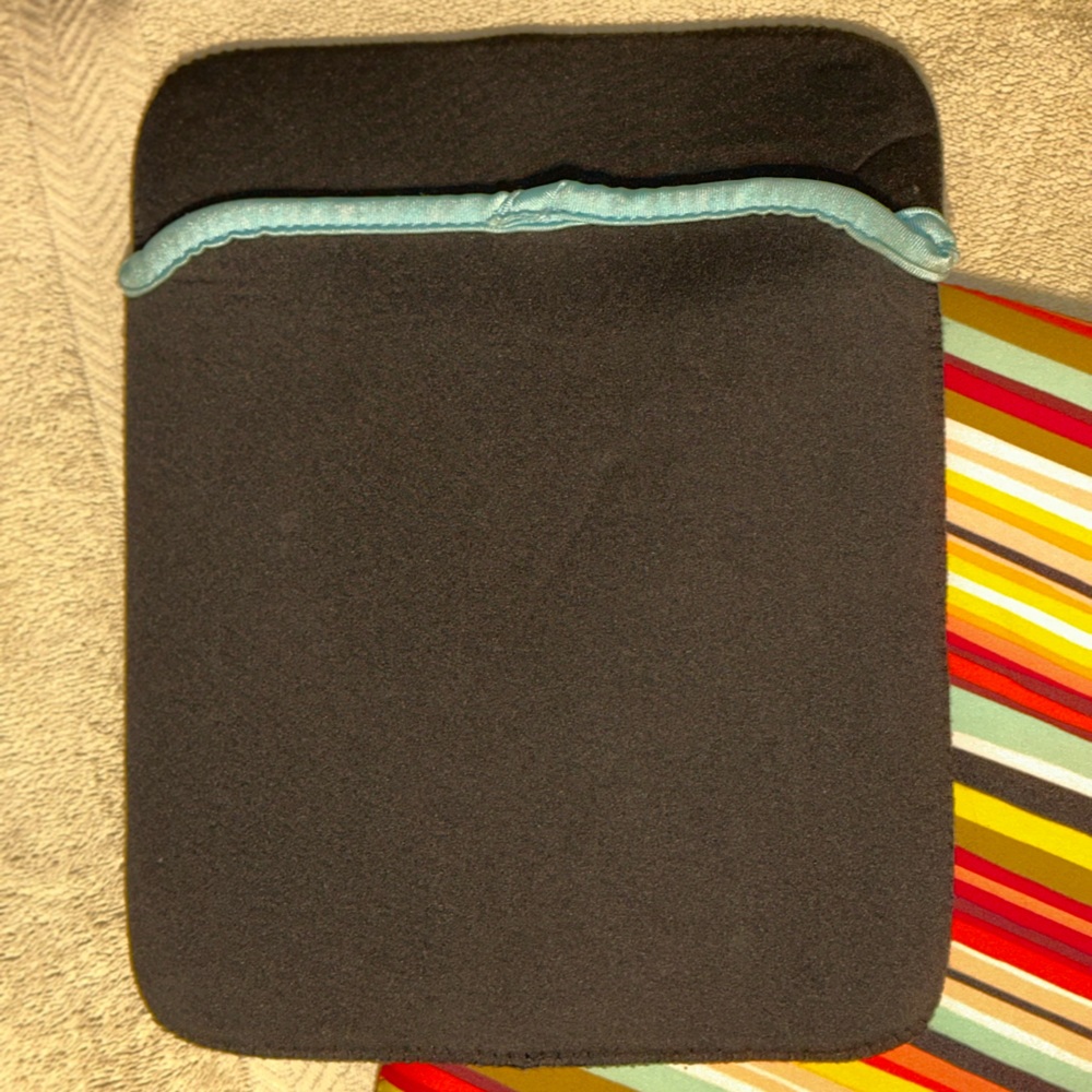 Soft iPad/tablet Sleeve